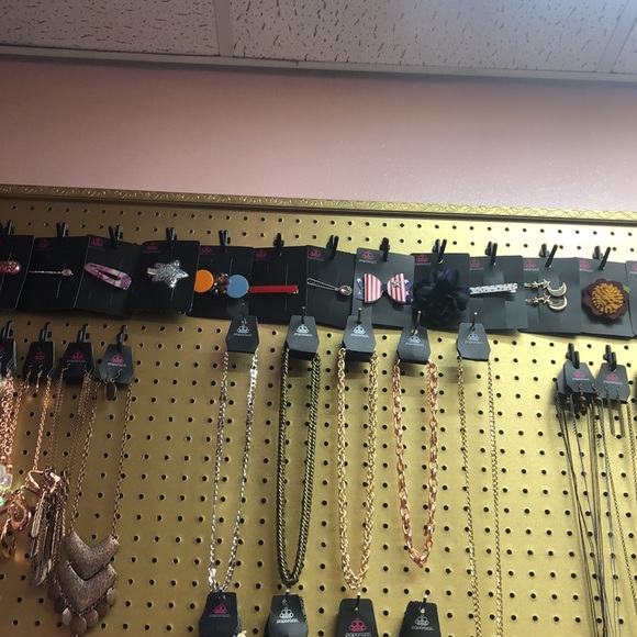 Sold out - Picture 4 of 4